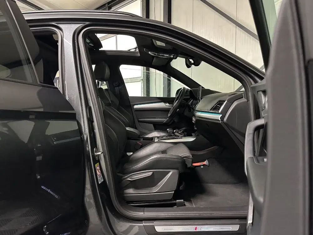 Audi Q5 50 TFSI e uit 2021, foto 4