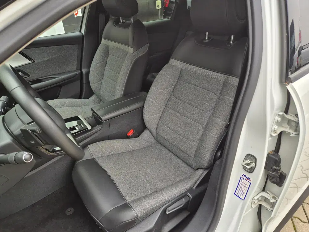 Citroën C5 X Citroen C5 X 1.2 PureTech Automaat uit 2023, foto 13