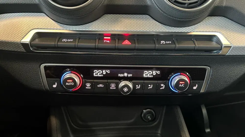 Audi Q2 35 TFSI Advanced edition uit 2024, foto 9