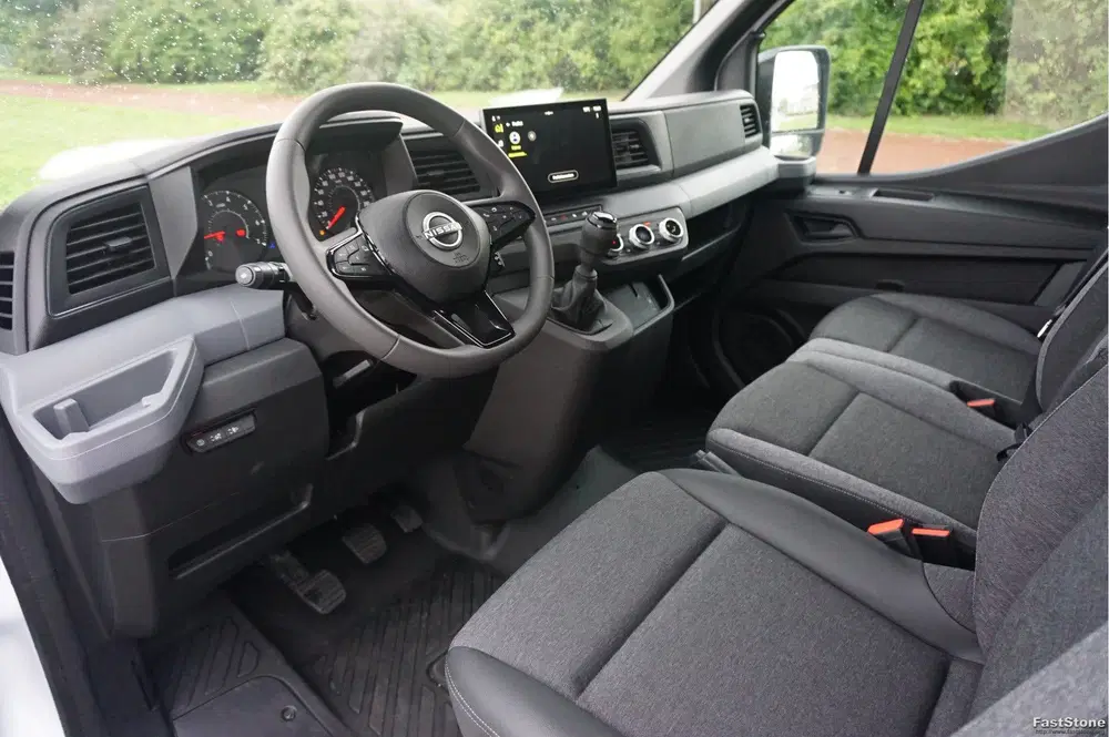 Nissan Interstar 3.5T 130PK N-Connecta L2H2 BPM VRIJ 10" R uit 2024, foto 9