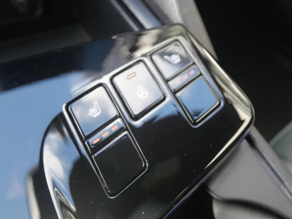 Kia Sportage 1.6 T-GDi Hybrid Dark Edition uit 2025, foto 12