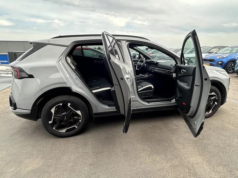Kia Sportage 1.6 T-GDi Hybrid GT-PlusLine NL-auto uit 2025, foto 10