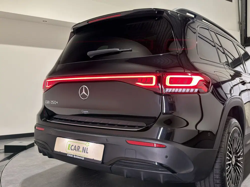 Mercedes-Benz EQB 250+ Sport Edition 71 kWh uit 2023, foto 12