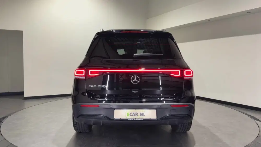 Mercedes-Benz EQB 250+ Sport Edition 71 kWh uit 2023, foto 4