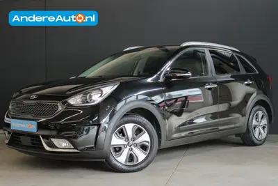 Kia Niro 1.6 GDi Hybrid DynamicLine uit 2020