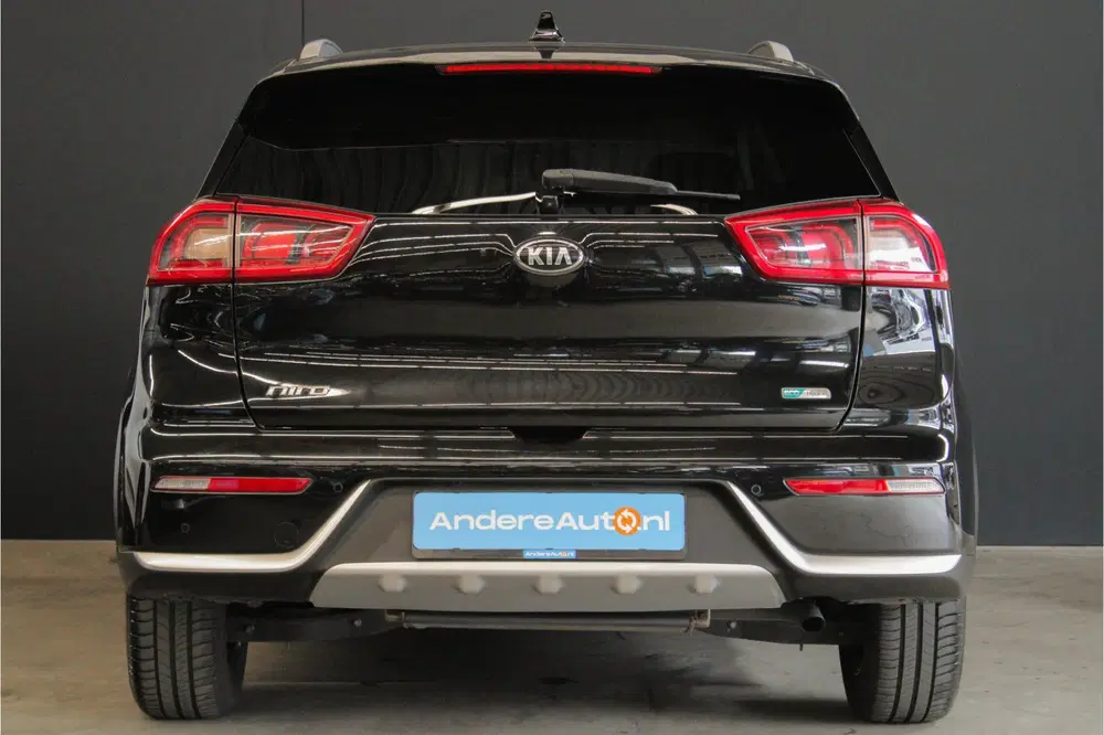 Kia Niro 1.6 GDi Hybrid DynamicLine uit 2020, foto 11