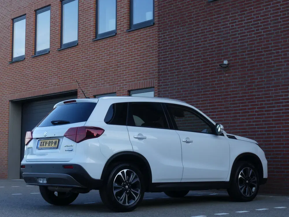 Suzuki Vitara 1.4 Boosterjet Style Smart Hybrid (bj 2021 uit 2021, foto 15