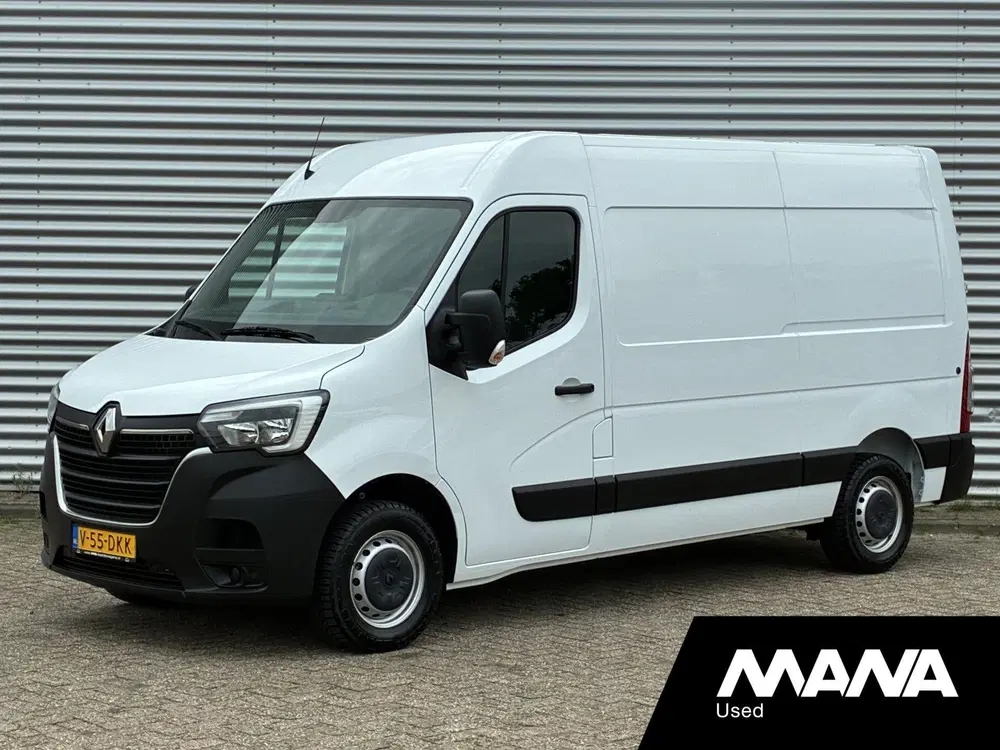 Renault Master T35 2.3 dCi 135 L2H2 Airco Sensoren Radio uit 2024