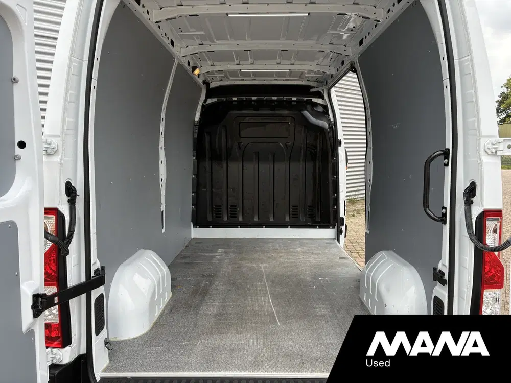 Renault Master T35 2.3 dCi 135 L2H2 Airco Sensoren Radio uit 2024, foto 7