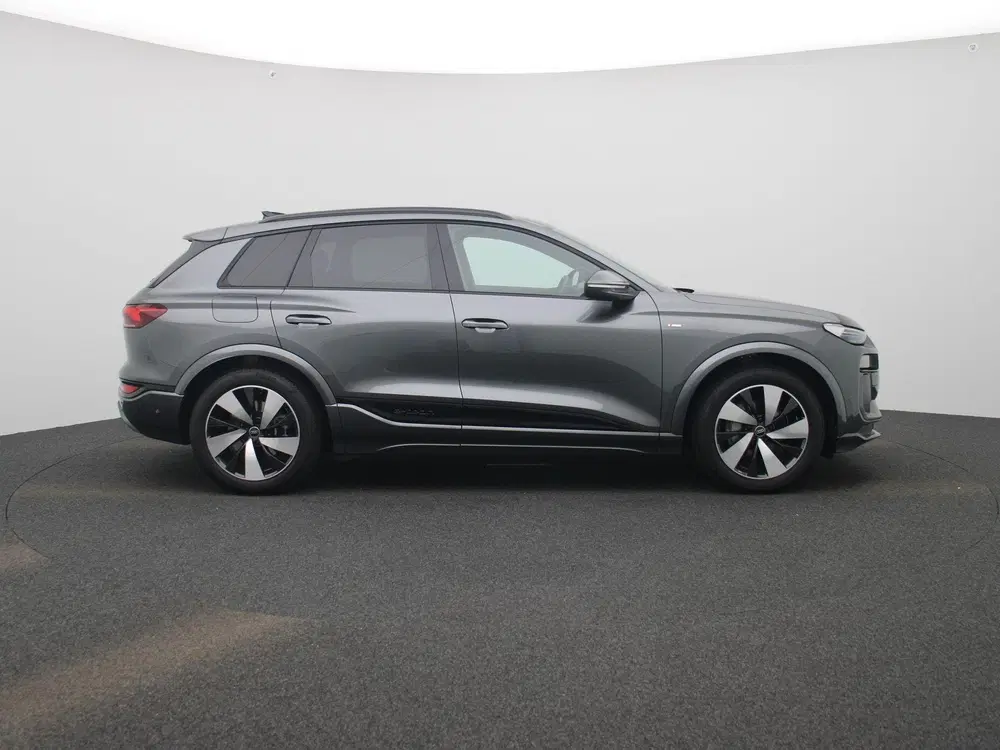 Audi Q6 e-tron S edition Quattro 100 kWh uit 2024, foto 6