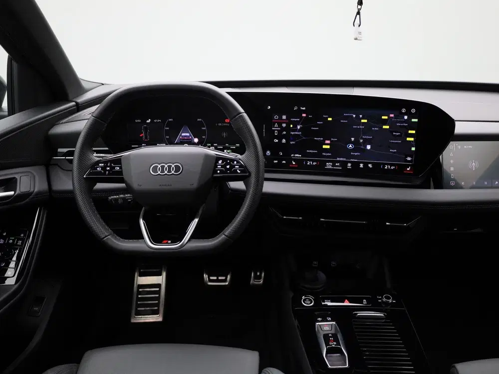 Audi Q6 e-tron S edition Quattro 100 kWh uit 2024, foto 8