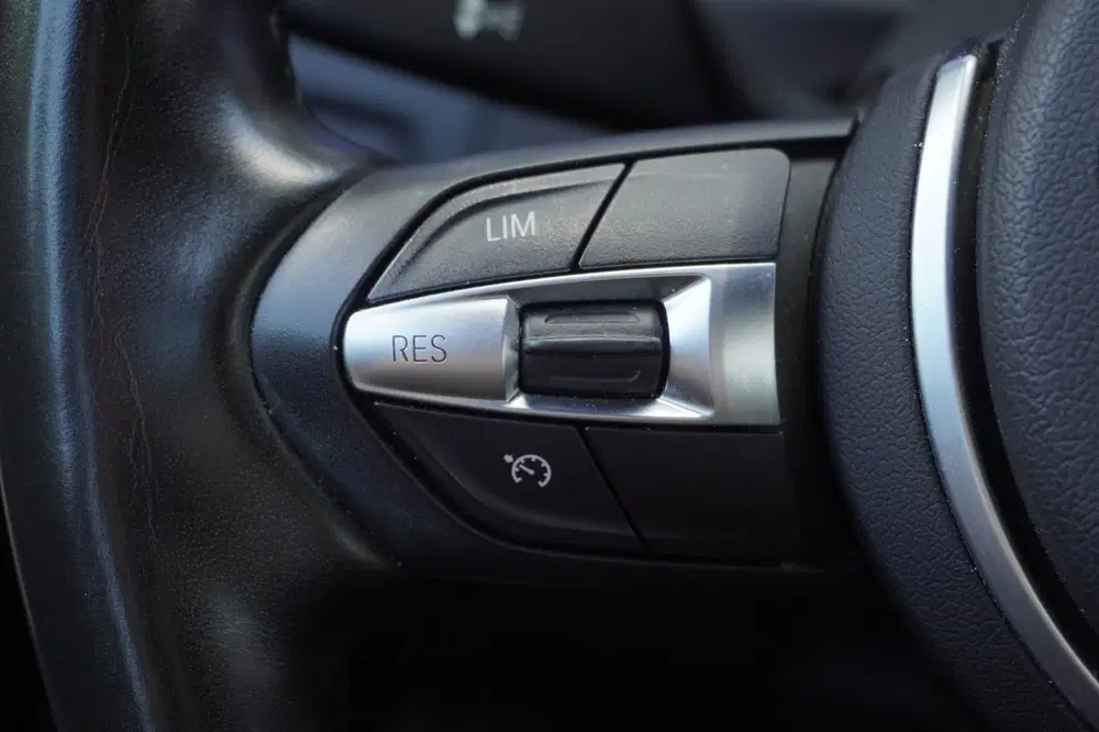 BMW 3-serie 318i M Sport elek-Klep+Led+Volleder+navi uit 2019, foto 12