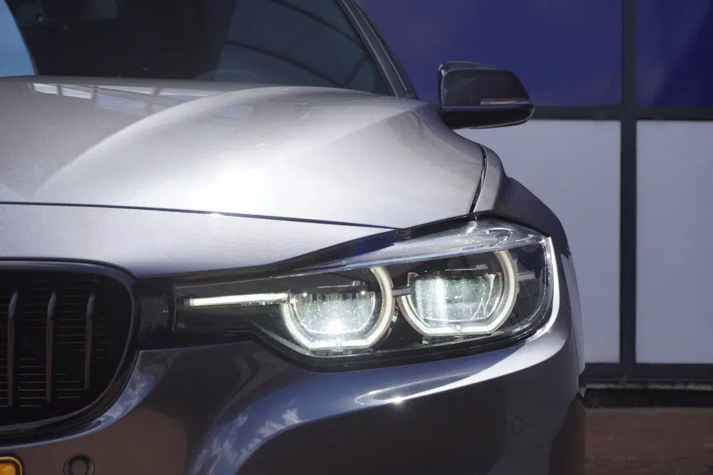 BMW 3-serie 318i M Sport elek-Klep+Led+Volleder+navi uit 2019, foto 8