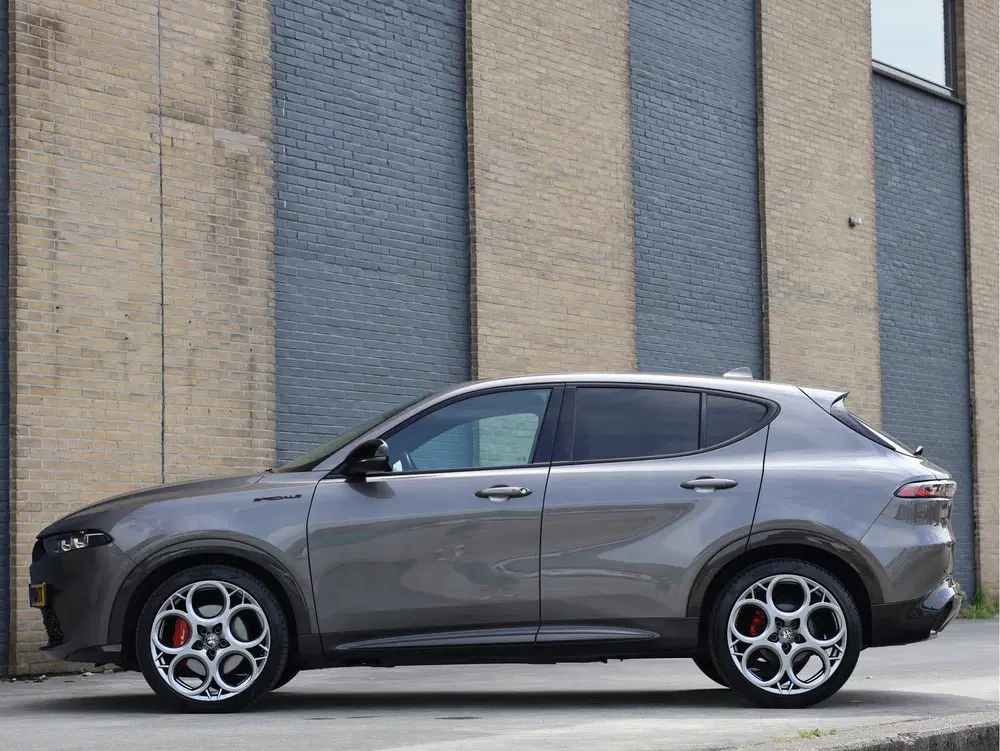 Alfa Romeo Tonale 1.5T Hybrid Edizione Speciale Leder uit 2022, foto 5