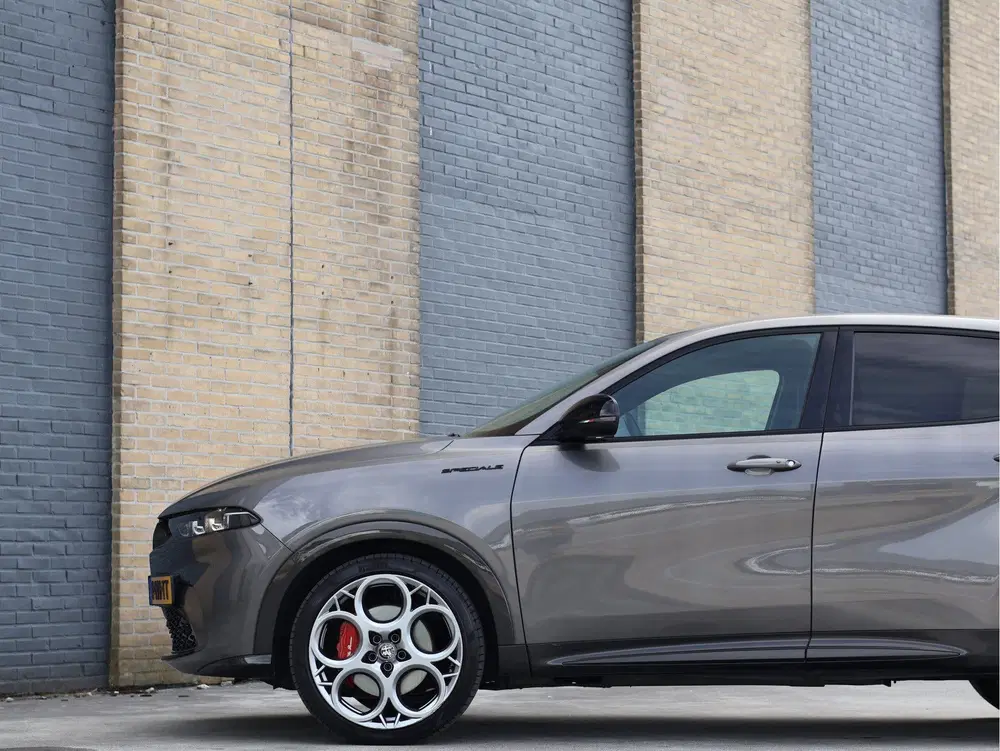 Alfa Romeo Tonale 1.5T Hybrid Edizione Speciale Leder uit 2022, foto 7