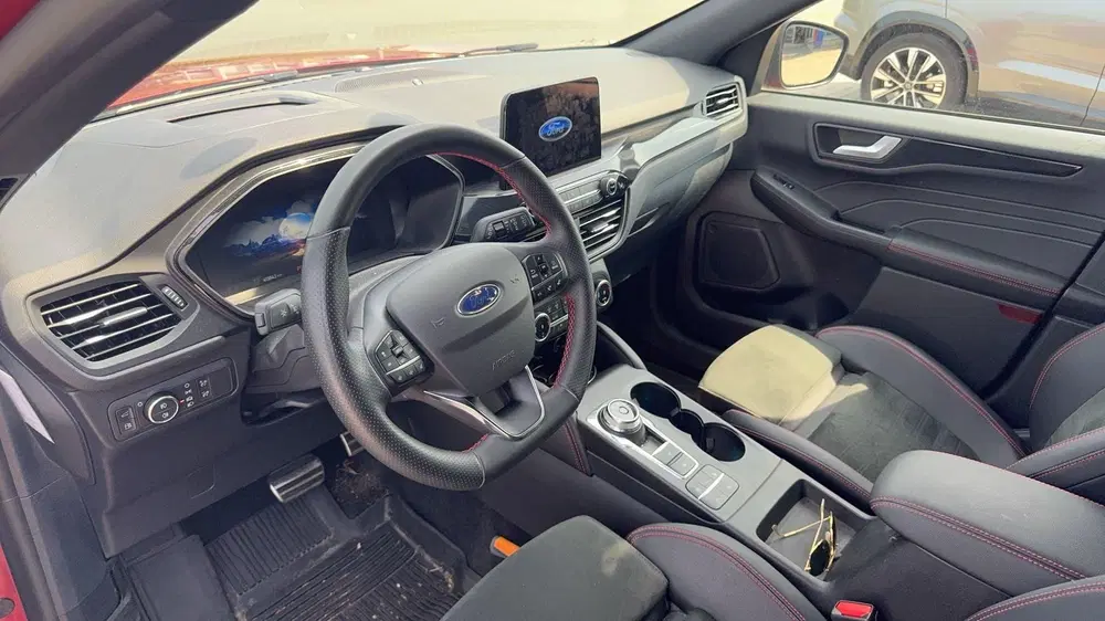 Ford Kuga 2.5 PHEV ST-Line X uit 2024, foto 7