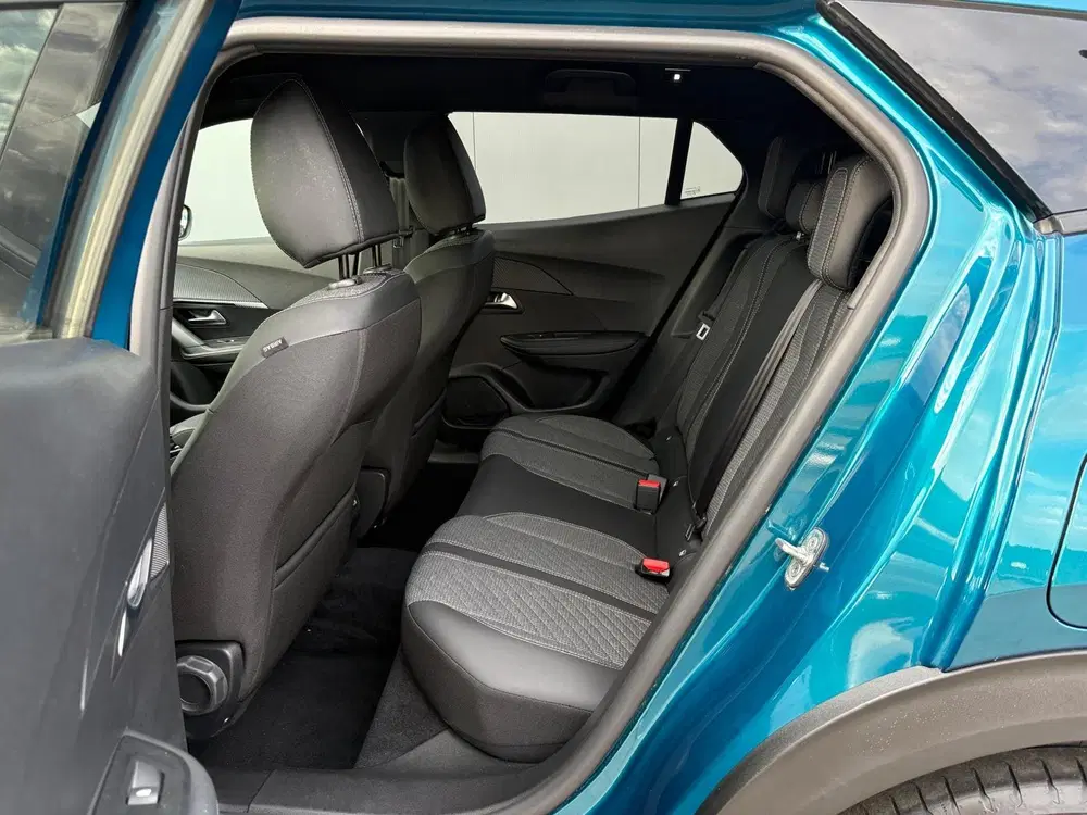 Peugeot 2008 EV Allure 54 kWh Parkeerhulp uit 2025, foto 12