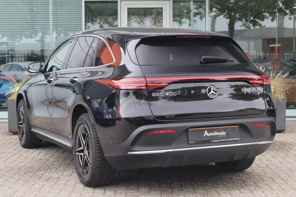 Mercedes-Benz EQC Mercedes EQC 400 4MATIC 408pk AMG-Line SoH uit 2022, foto 2