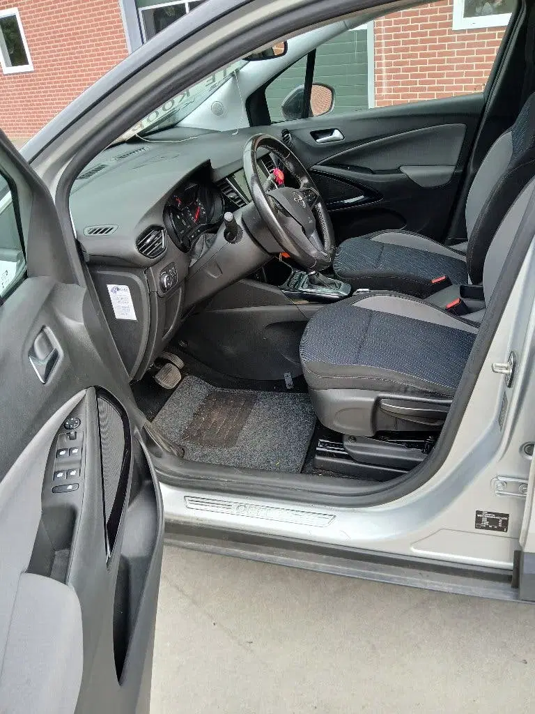 Opel Crossland 1.2 Turbo 110pk Start uit 2019, foto 6
