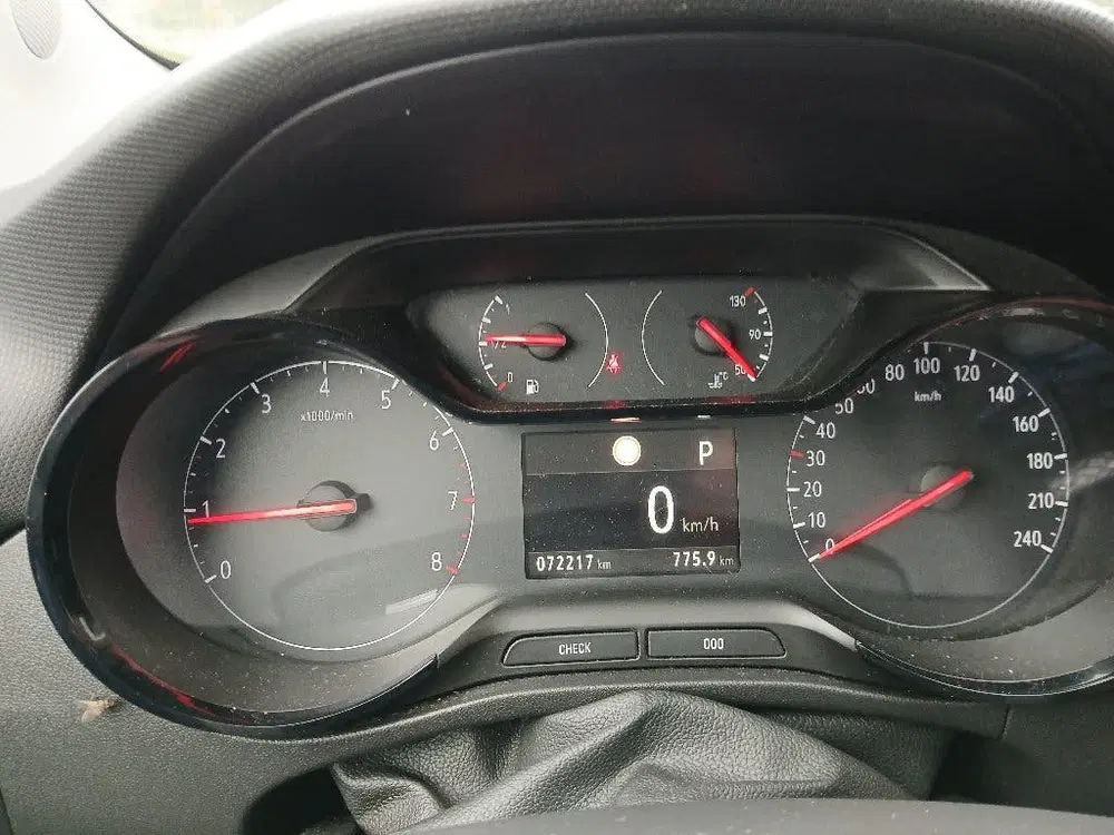 Opel Crossland 1.2 Turbo 110pk Start uit 2019, foto 9