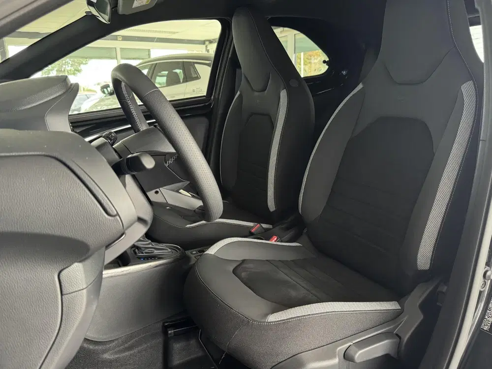 Toyota Aygo X Hybrid 115 GR Sport JBL Audio uit 2026, foto 8