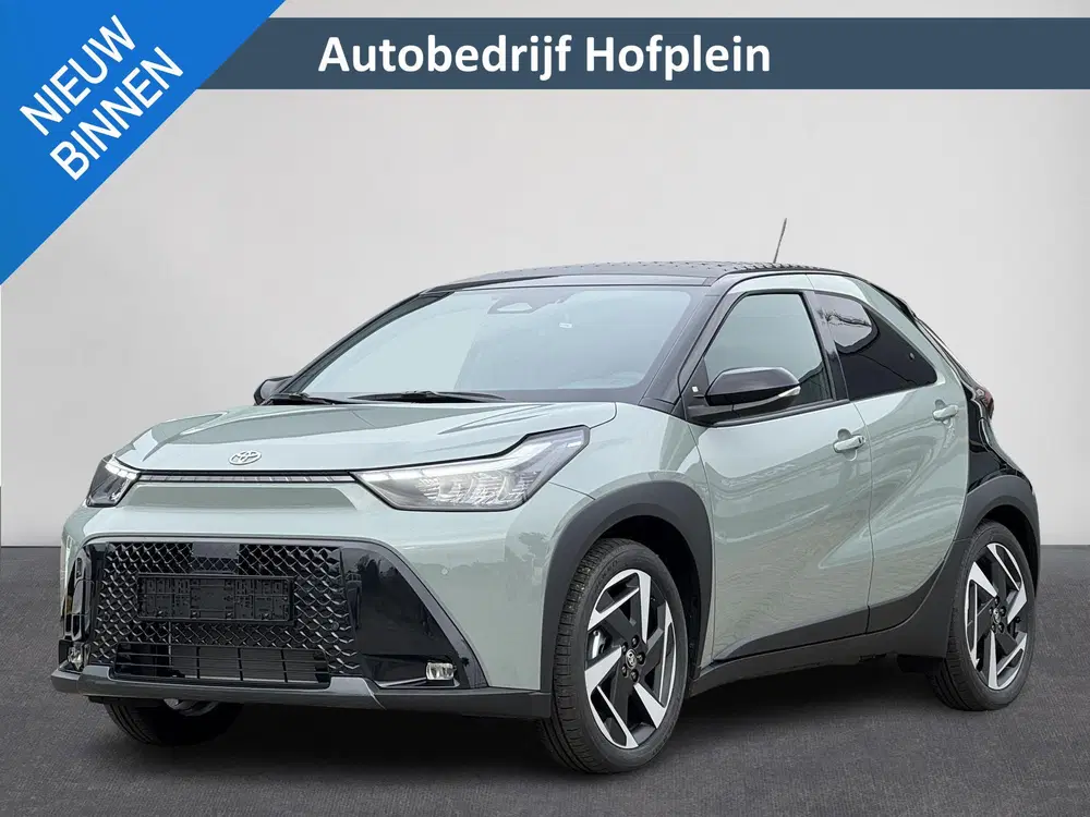 Toyota Aygo X Hybrid 115 envy JBL Audio uit 2026