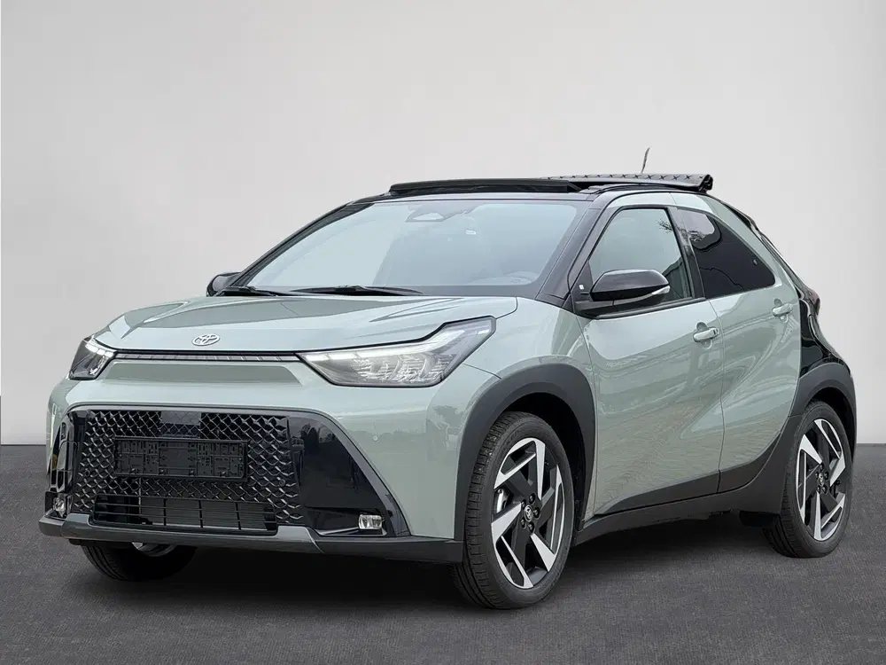 Toyota Aygo X Hybrid 115 envy JBL Audio uit 2026, foto 2