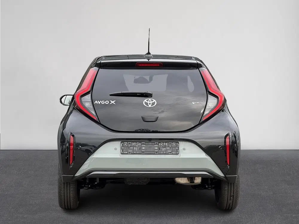 Toyota Aygo X Hybrid 115 envy JBL Audio uit 2026, foto 7