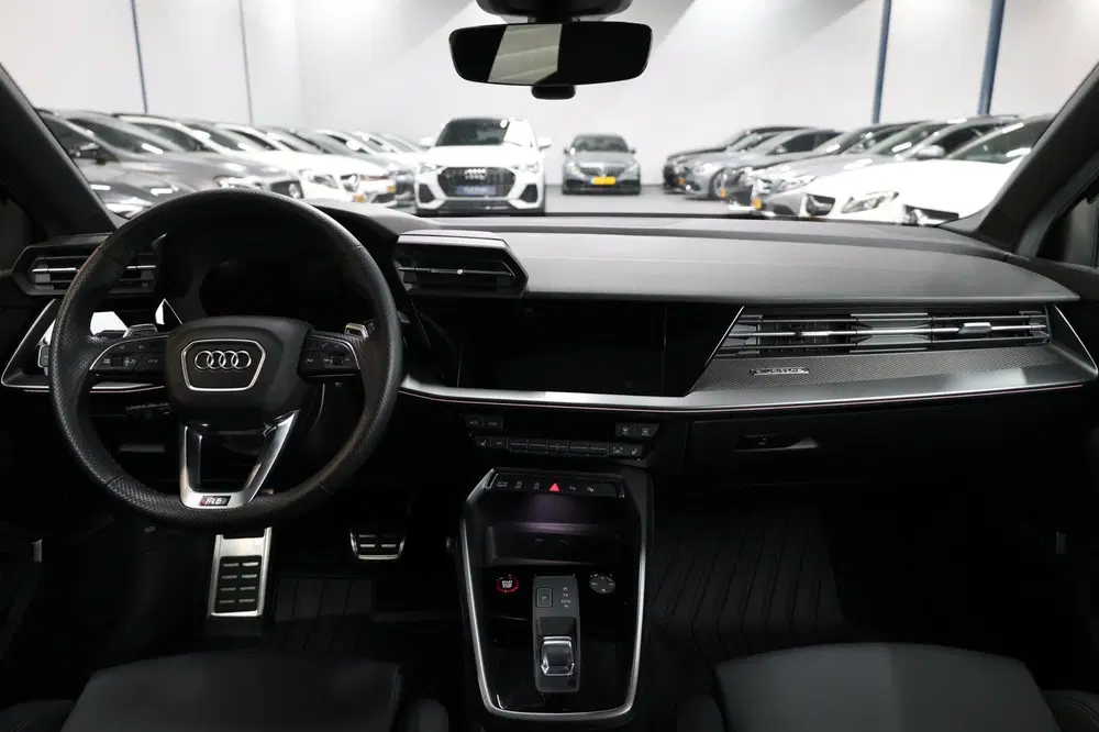 Audi RS3 2.5 TFSI quattro 400+PK MATRIX-LED uit 2022, foto 2