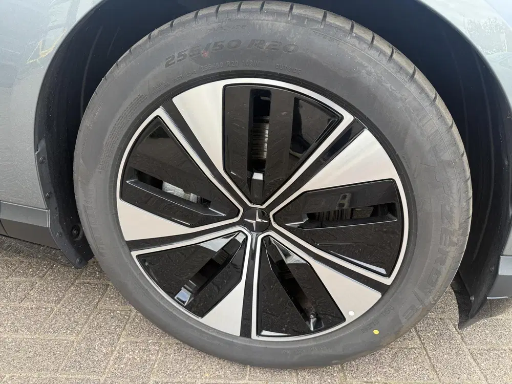 Polestar 4 Long Range Single motor 100 kWh *ALL-IN PR uit 2026, foto 6