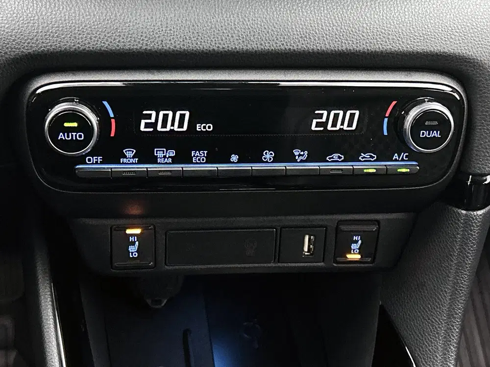 Toyota Yaris 1.5 Hybrid Tokyo Spirit uit 2022, foto 12