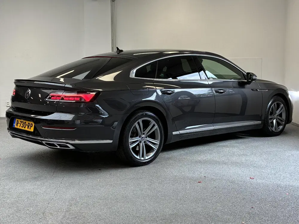 Volkswagen Arteon 2.0 TSI R-Line Business+ uit 2022, foto 2