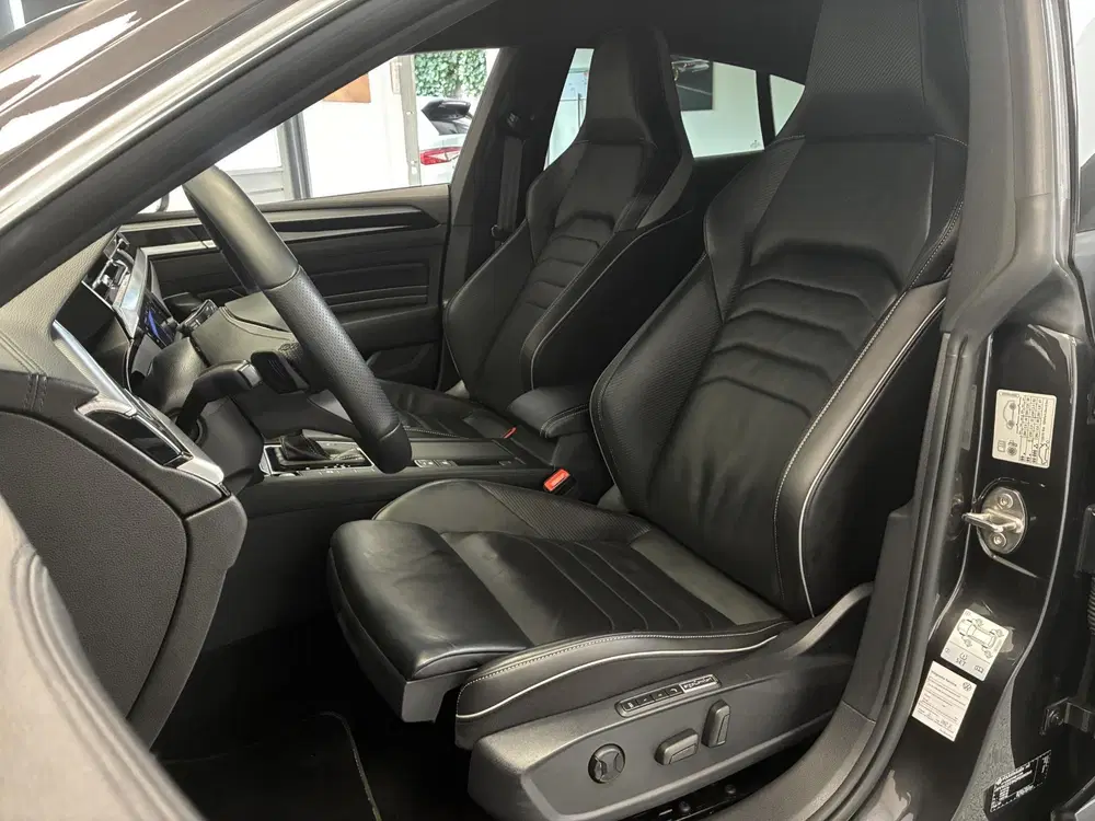Volkswagen Arteon 2.0 TSI R-Line Business+ uit 2022, foto 4