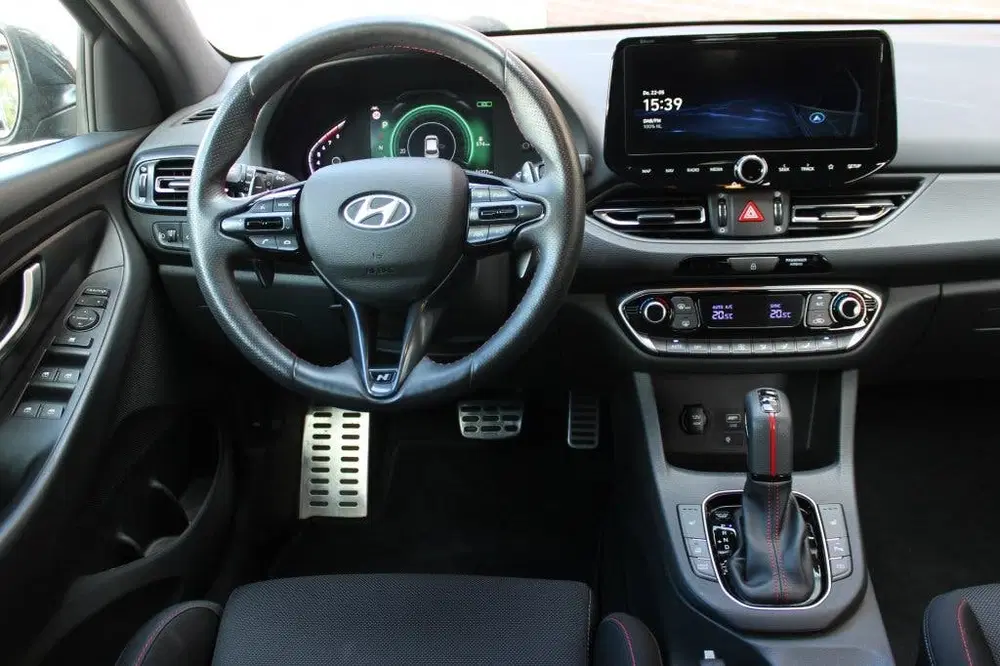 Hyundai i30 1.5 T-GDi MHEV N-Line Sky Automaat uit 2024, foto 4