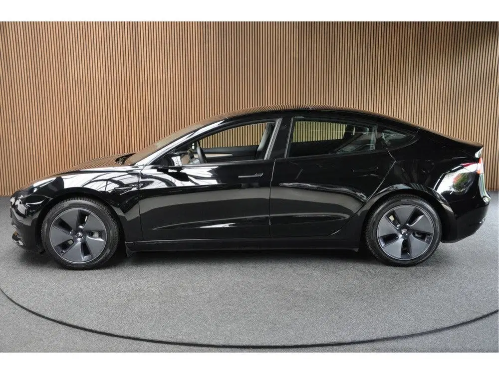 Tesla Model 3 RWD Panodak Leer 360° ACC Climate Stuurver uit 2022, foto 2