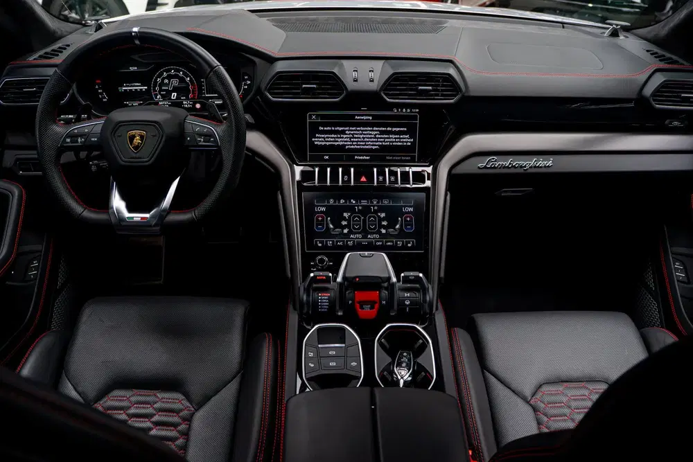 Lamborghini Urus 4.0 V8 HUD Leder Ceramic B&O 360 Massage uit 2022, foto 13