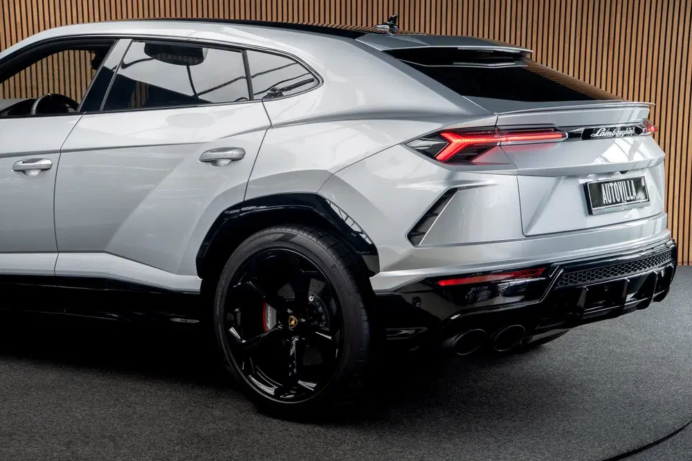 Lamborghini Urus 4.0 V8 HUD Leder Ceramic B&O 360 Massage uit 2022, foto 4