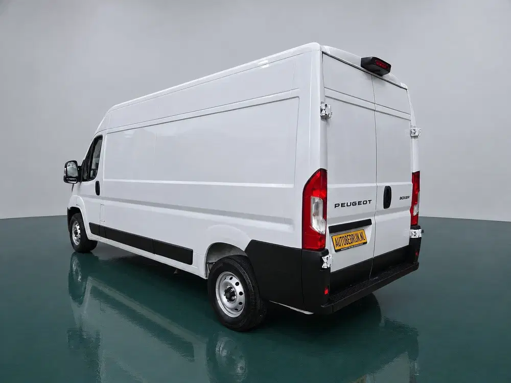 Renault Master uit 2024, foto 4