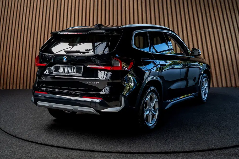 BMW X1 xDrive23i xLine Navi Camera Leder PDC 18'' uit 2023, foto 5