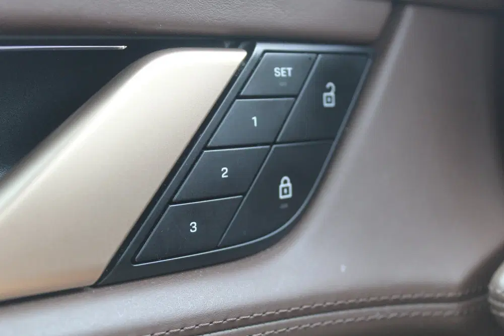 Porsche Taycan 4 93 kWh Panorama dak l 360 cam uit 2022, foto 13