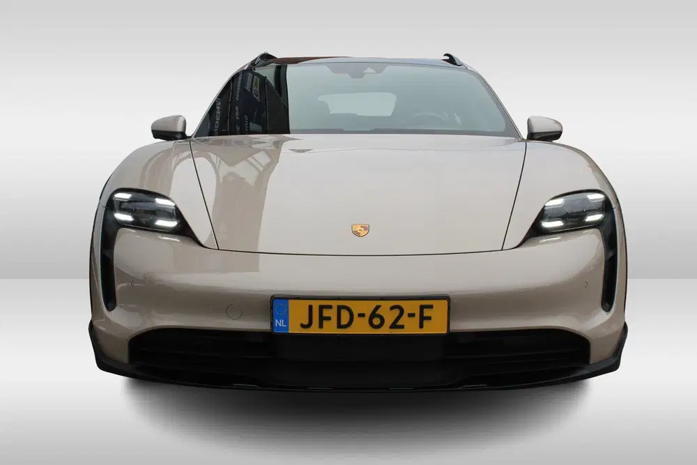 Porsche Taycan 4 93 kWh Panorama dak l 360 cam uit 2022, foto 2