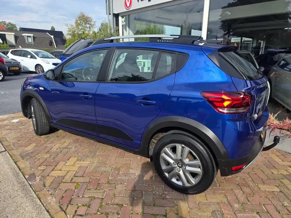 Dacia Sandero 1.0 TCe 90 Comfortnette auto uit 2022, foto 4