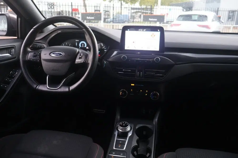 Ford Focus 1.5 EcoBoost 150pk Aut ST-Line uit 2019, foto 7