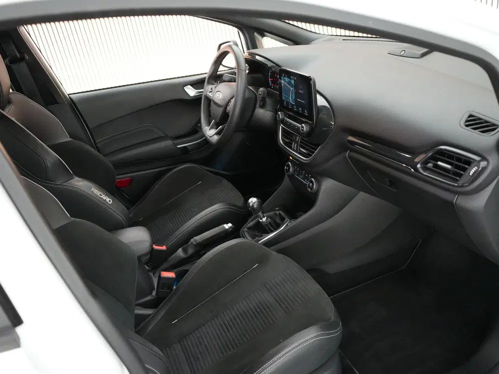 Ford Fiesta 1.5 200pk uit 2019, foto 10