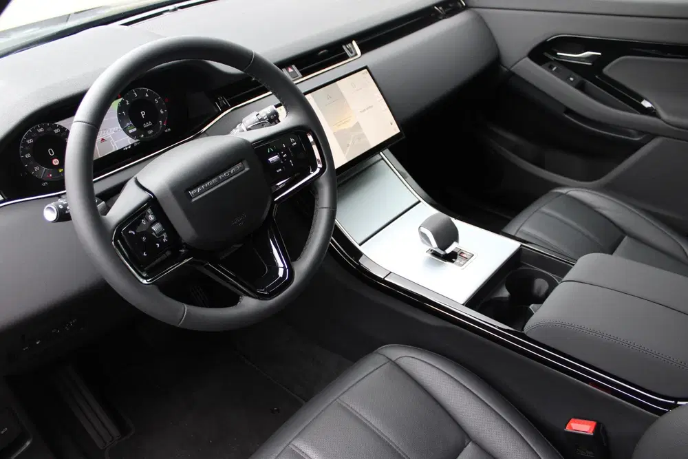 Land Rover Range Rover Evoque P270e S uit 2026, foto 4