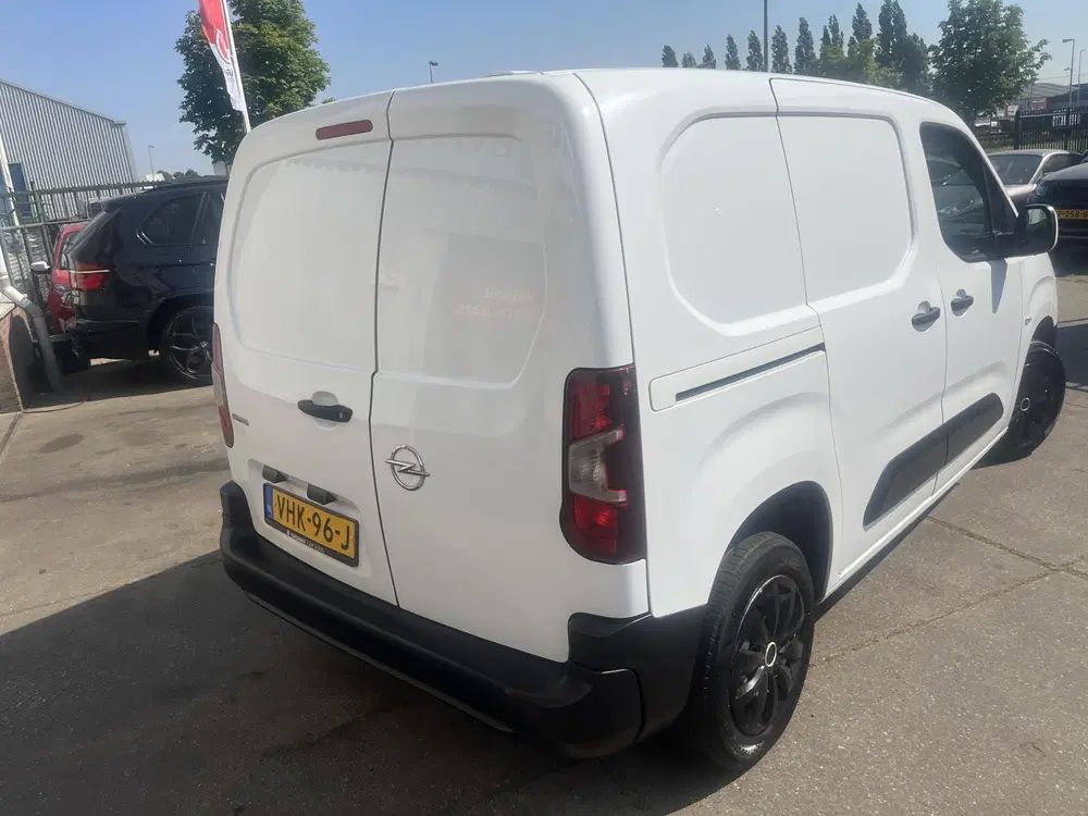 Opel Combo 1.5D L1H1 Edition uit 2020, foto 7