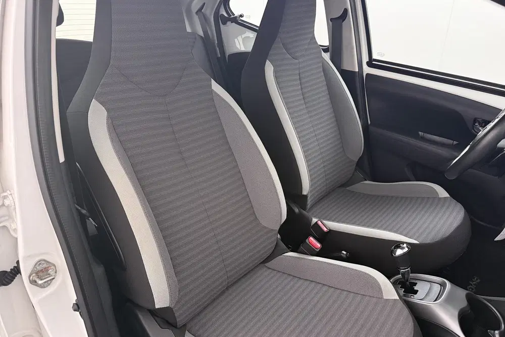 Toyota Aygo 1.0 Aut. VVT-i x-play Carplay Camera Airco uit 2020, foto 13