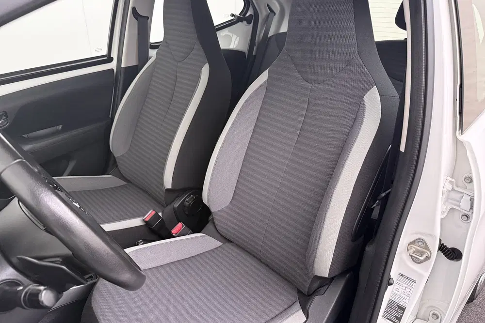 Toyota Aygo 1.0 Aut. VVT-i x-play Carplay Camera Airco uit 2020, foto 8