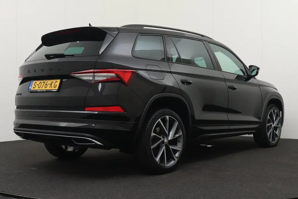Skoda Kodiaq 1.5 TSI Sportline Business 7p. Elekt.Trekh uit 2023, foto 2