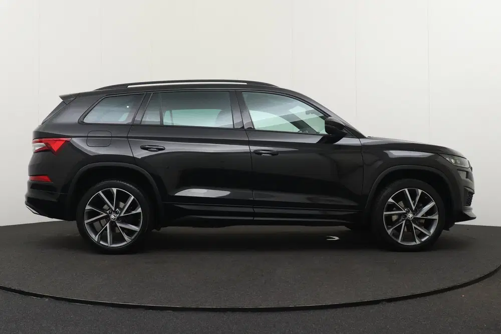 Skoda Kodiaq 1.5 TSI Sportline Business 7p. Elekt.Trekh uit 2023, foto 6
